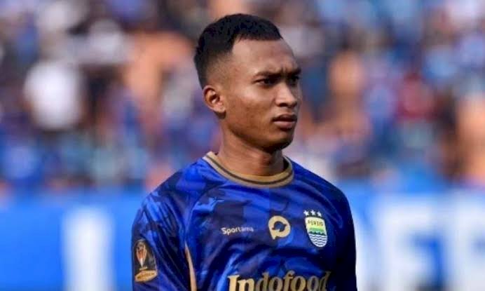 Robi Darwis Tinggalkan Persib Bandung di Tengah Gelaran Piala Presiden 2024